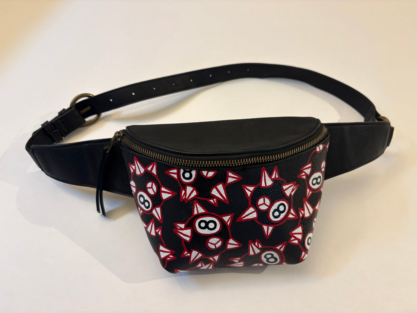 Lucky 8-Ball Bag